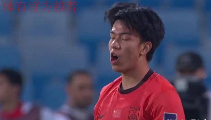 错失进球良机 国足0:2不敌塞尔维亚 错失进球良机 国足0:2不敌塞尔维亚